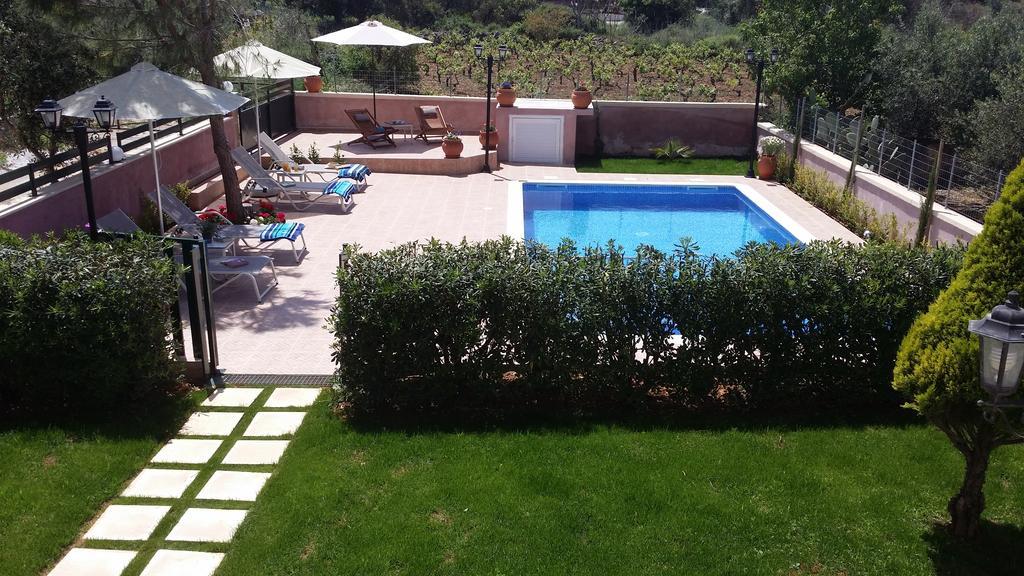 Villa Alimedon Алмирида Номер фото